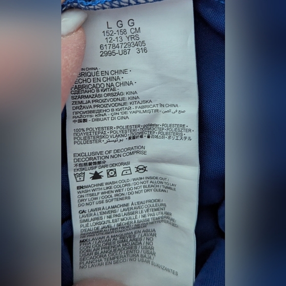 Boy's (Size Large) Dri-Fit Long Sleeve T-Shirt With Jordan Basketball Graphic - Picture 3 of 5